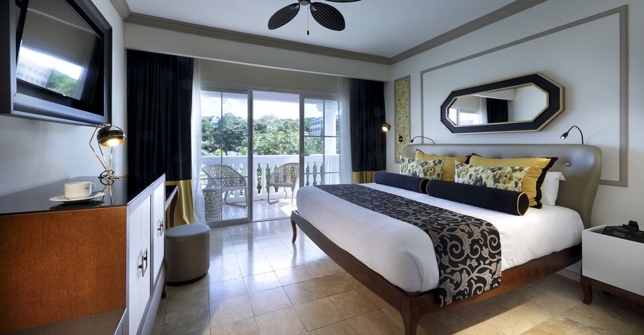 hotel rooms in montego bay - grand palladium lady hamilton resort