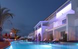 Ushua&iuml;a Ibiza Beach Hotel - Двухместный номер Superior у самой кромки бассейна