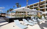 Grand Palladium Costa Mujeres Resort & Spa - Pool am Strand