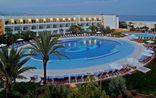 Palladium Palace Ibiza Resort_Oval-shaped pool