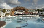 Ushua&iuml;a Ibiza Beach Hotel - Pool